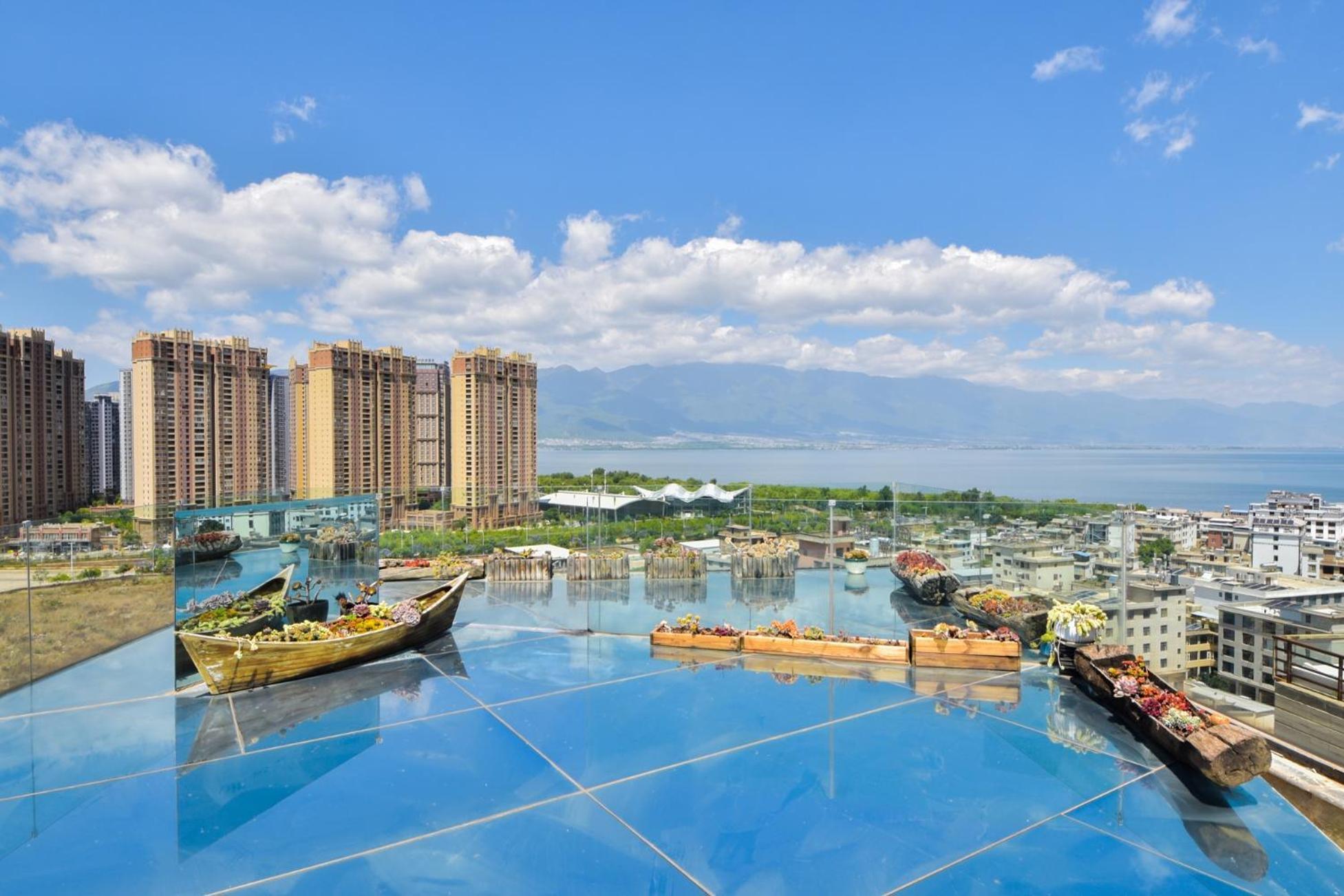Dali Listening Sea View Villa大理听城海景别墅 Dali (Yunnan) Exterior foto