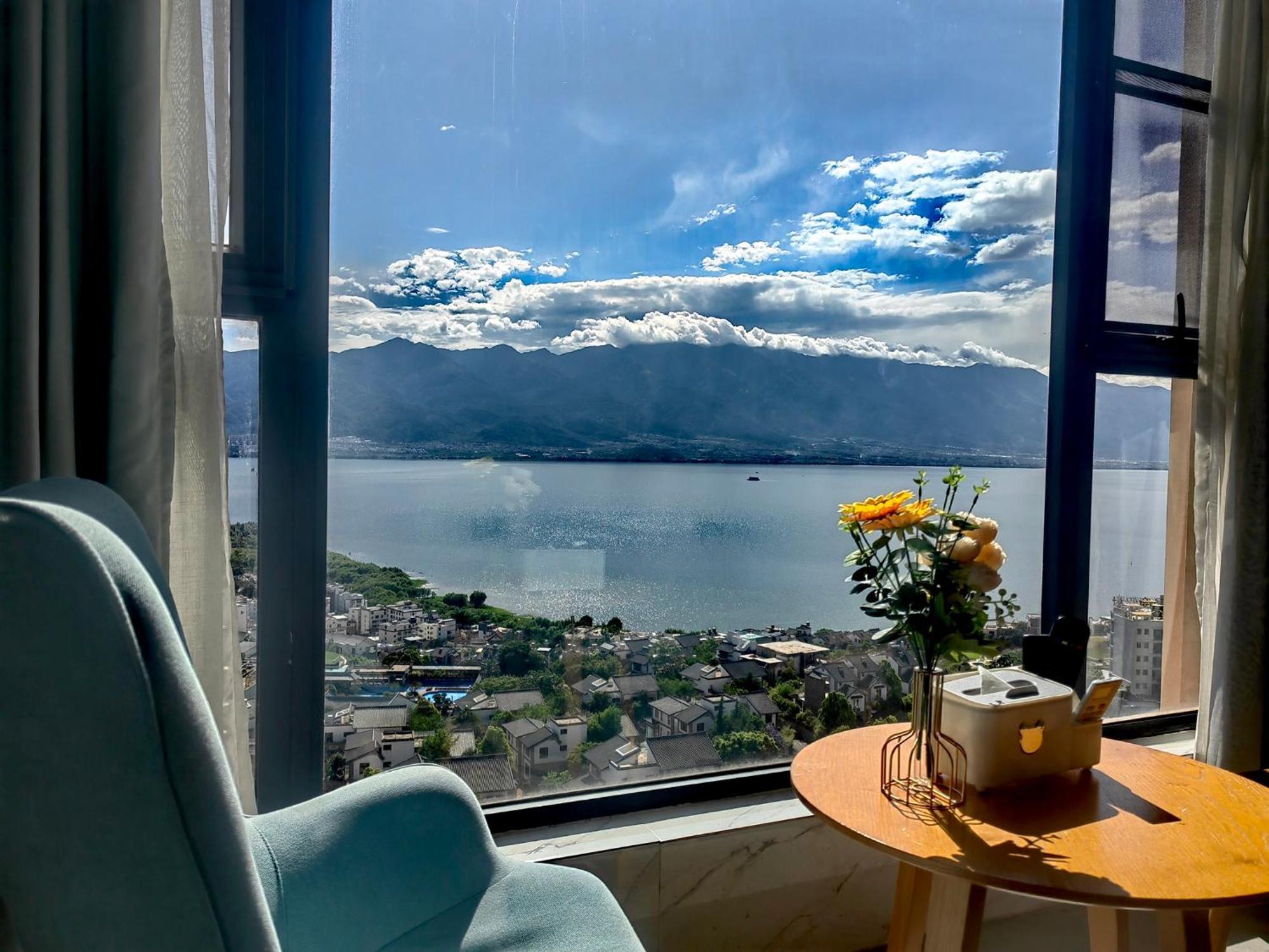 Dali Listening Sea View Villa大理听城海景别墅 Dali (Yunnan) Exterior foto