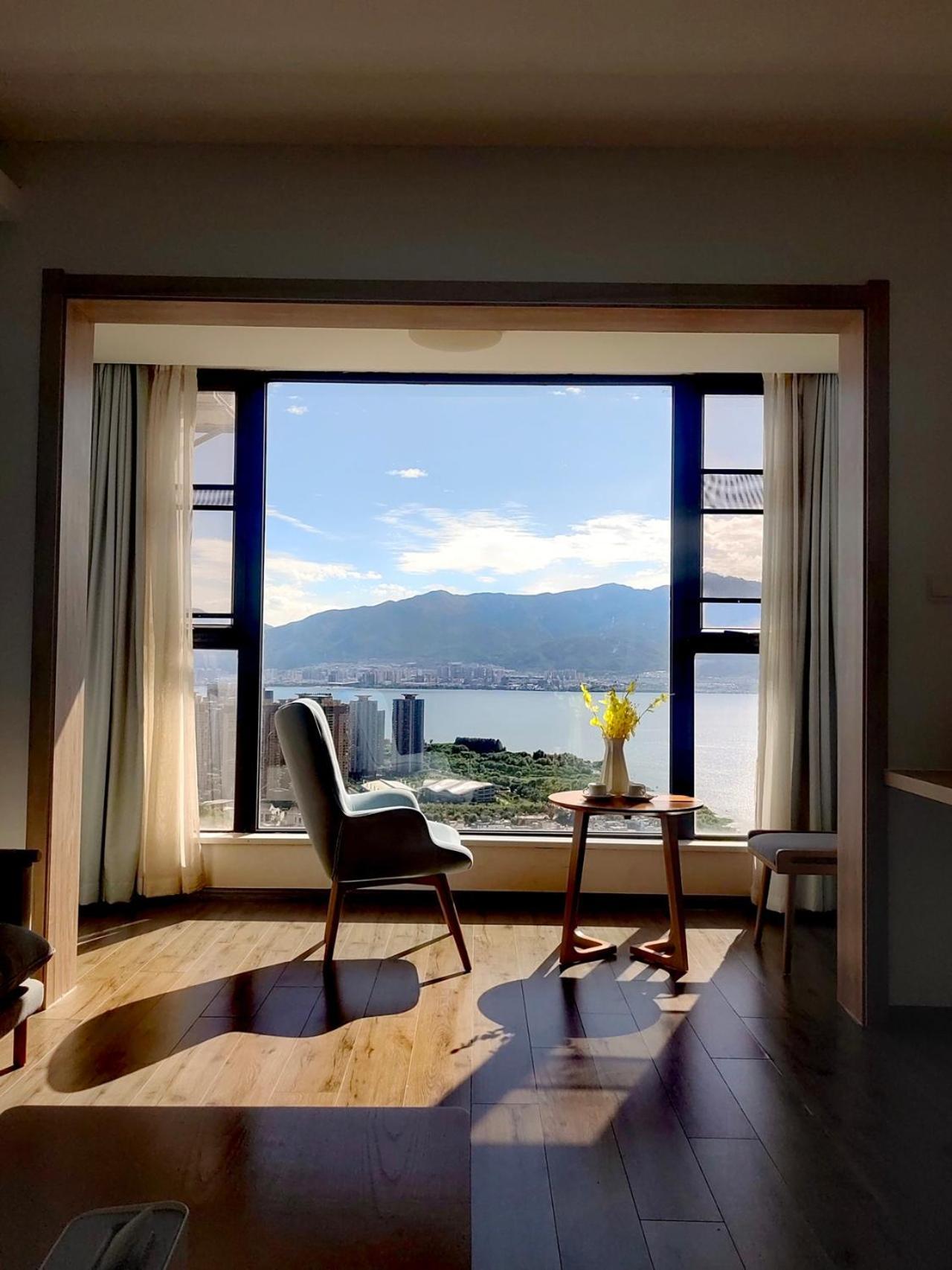 Dali Listening Sea View Villa大理听城海景别墅 Dali (Yunnan) Exterior foto